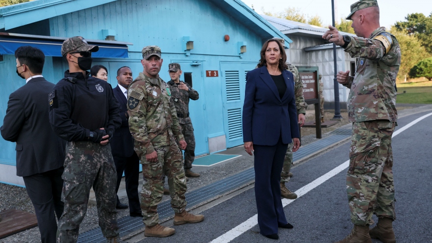 Phó Tổng thống Mỹ Kamala Harris thăm khu phi quân sự liên Triều